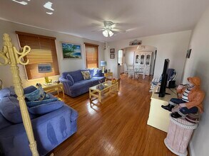 206 N Mansfield Ave in Margate City, NJ - Building Photo - Building Photo
