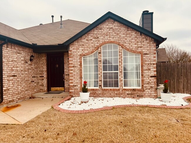 2018 W College St in Broken Arrow, OK - Building Photo - Building Photo