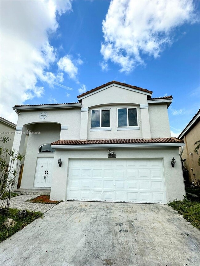 1845 Vista Way