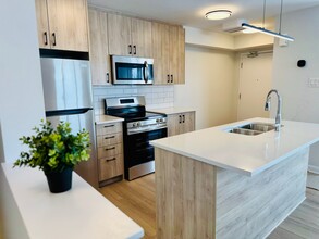 1501 Creekway Private in Ottawa, ON - Building Photo - Building Photo