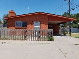 508 E 9th St in Clovis, NM - Building Photo