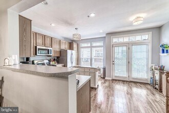 5807 Pearson Ln in Alexandria, VA - Building Photo - Building Photo