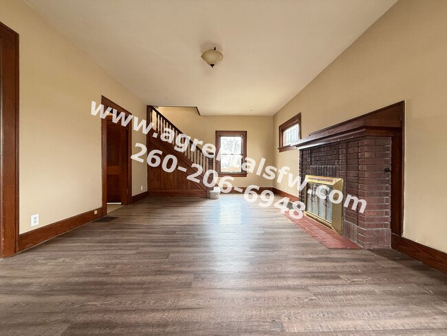 126 E Wildwood Ave in Fort Wayne, IN - Building Photo - Building Photo