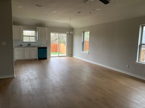 1403 Southridge Ln in Sherman, TX - Building Photo - Building Photo