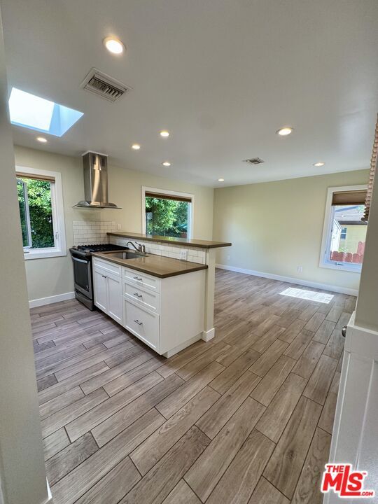 property at 10740 Aqua Vista St
