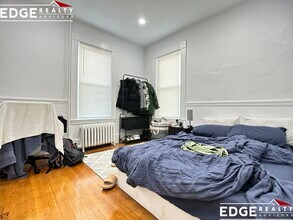 303 Summit Ave, Unit 1 in Boston, MA - Building Photo - Building Photo