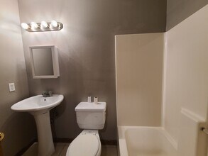 3308 Pakenham Dr in Chalmette, LA - Building Photo - Building Photo