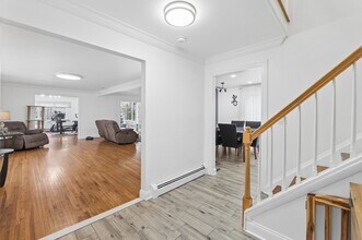 52 Hillside Ave in Tenafly, NJ - Building Photo - Building Photo