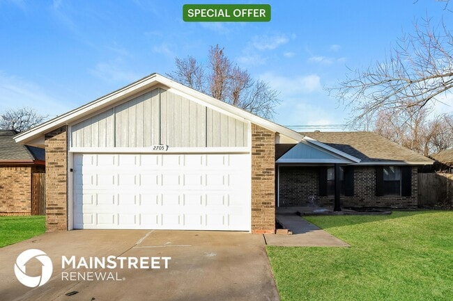2705 Fairfield Dr
