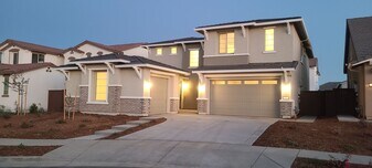 2004 Gumbinger Pl in Woodland, CA - Building Photo