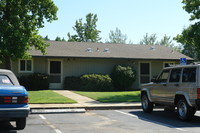 Lincoln Senior Apartments in Lincoln, CA - Foto de edificio - Building Photo