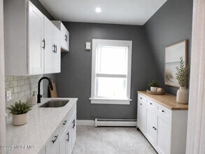 90 Mt Hermon Way in Ocean Grove, NJ - Building Photo - Building Photo