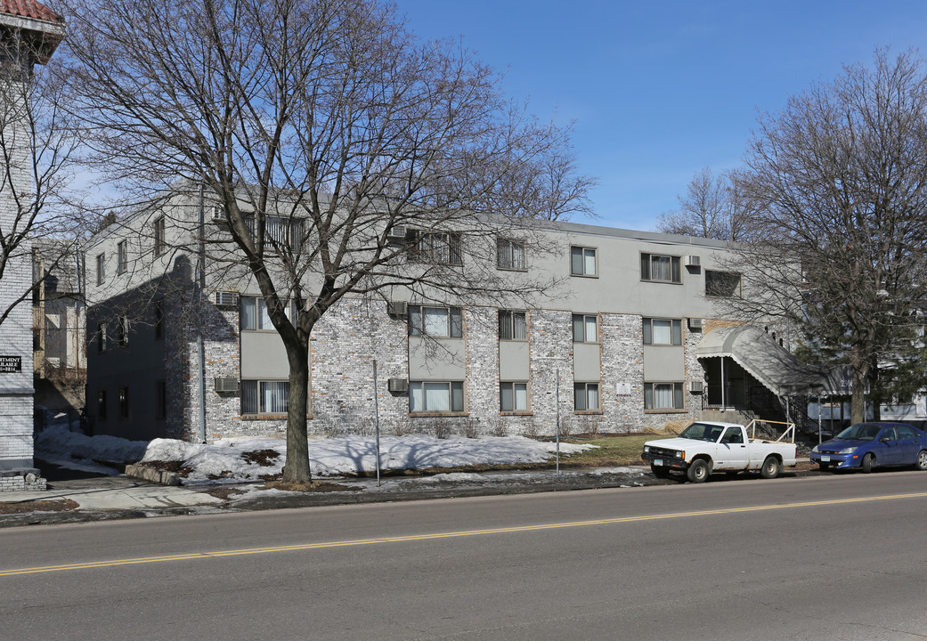 2308 Lyndale Ave South in Minneapolis, MN - Building Photo