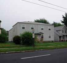 1002 Walnut Ave NE Apartments