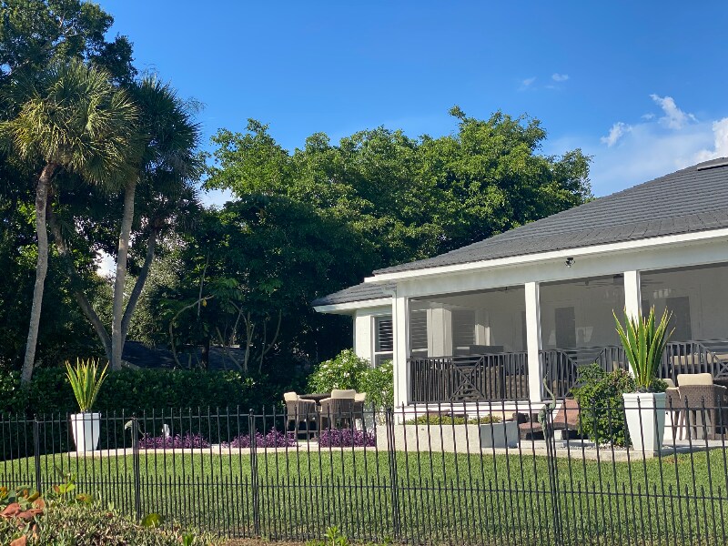 5178 Oakmont Pl in Siesta Key, FL - Building Photo