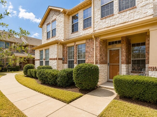 property at 2218 Central Park Ln