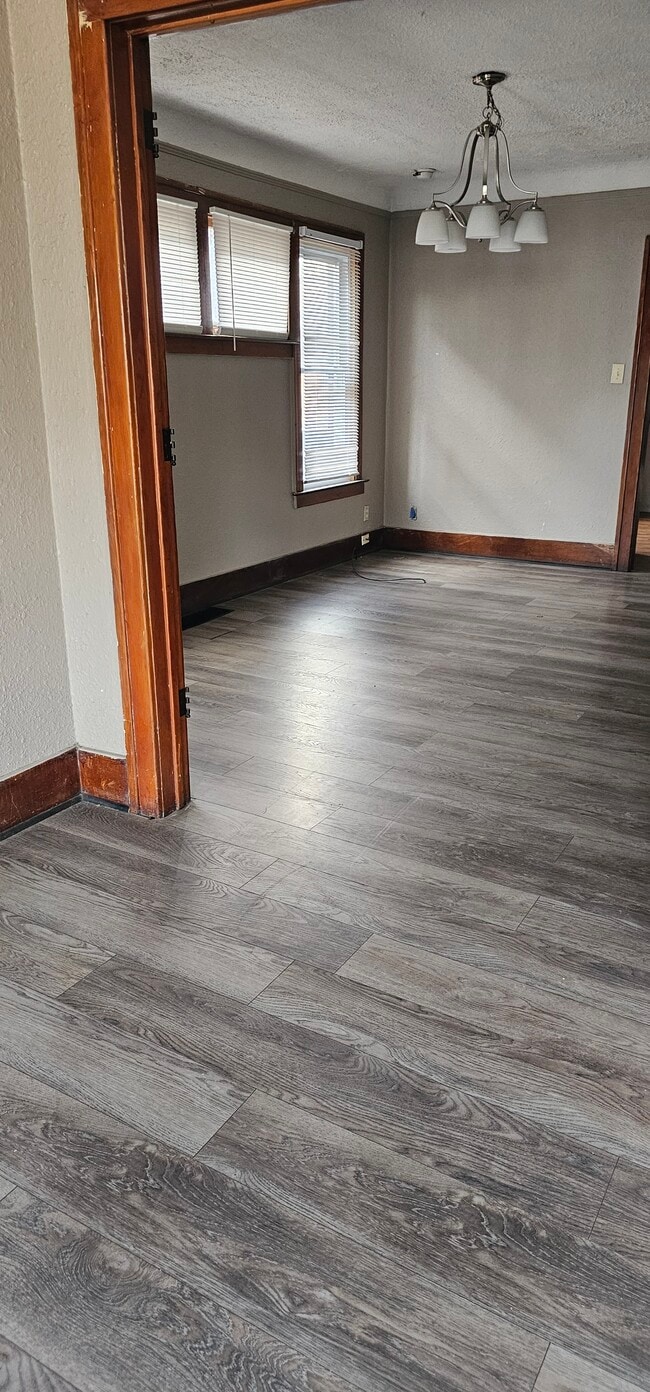 1719 Central St in Detroit, MI - Foto de edificio - Building Photo