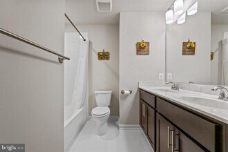 1304 Sandoval Ct in Frederick, MD - Building Photo - Building Photo