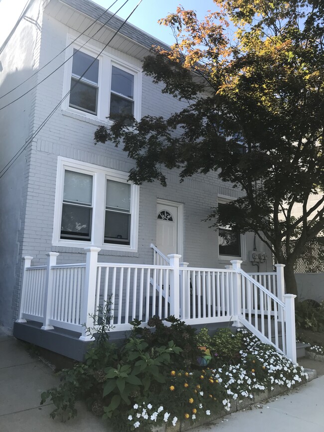 533-2 Gerhard St, Unit 533 Gerhard St 2nd Fl