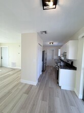 175 SE El Sito Ct in Port St. Lucie, FL - Building Photo - Building Photo