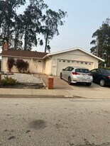 2400 Evergreen Dr in San Bruno, CA - Building Photo