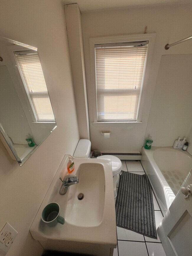 156 Morrison Ave, Unit 3 in Somerville, MA - Building Photo - Building Photo