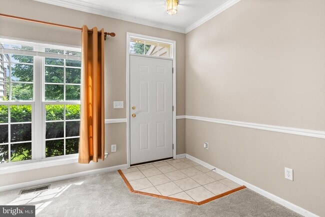 102 Penns Manor Dr in Kennett Square, PA - Building Photo - Building Photo