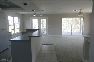 374 Connecticut St in Fort Myers Beach, FL - Building Photo - Building Photo