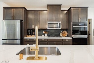 1410 Whistling Kite St in Las Vegas, NV - Building Photo - Building Photo