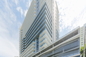 Brickell Ten in Miami, FL - Foto de edificio - Building Photo