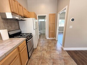 4191 Dustin Ave in Las Vegas, NV - Building Photo - Building Photo