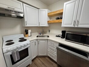 806 S Elm St in Little Rock, AR - Building Photo - Building Photo