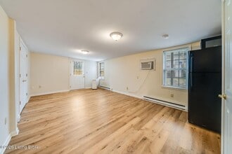 1612 Ellwood Ave in Louisville, KY - Building Photo - Building Photo