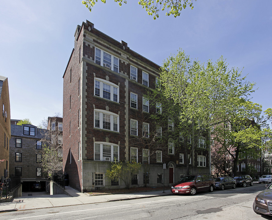 8 Chauncy St in Cambridge, MA - Foto de edificio
