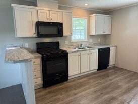 378 S Kenbrook St SE in Grand Rapids, MI - Building Photo