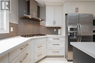 74 Bonham Blvd in Mississauga, ON - Building Photo - Building Photo