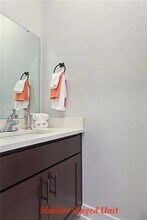 7365 Grand Slam St in Parkville, MO - Building Photo - Building Photo