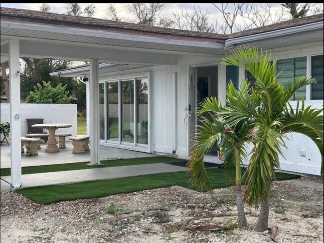 property at 2179 Broad Ranch Dr