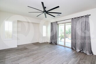 21119 E Poco Calle in Queen Creek, AZ - Building Photo - Building Photo