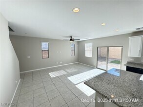 117 Destiny Orch Ct in Henderson, NV - Building Photo - Building Photo