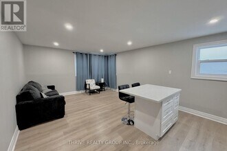 100 King Edward Ave in London, ON - Building Photo - Building Photo