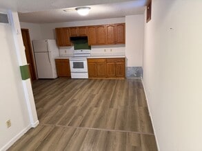 610 3rd Ave NW in Dodge Center, MN - Building Photo - Building Photo