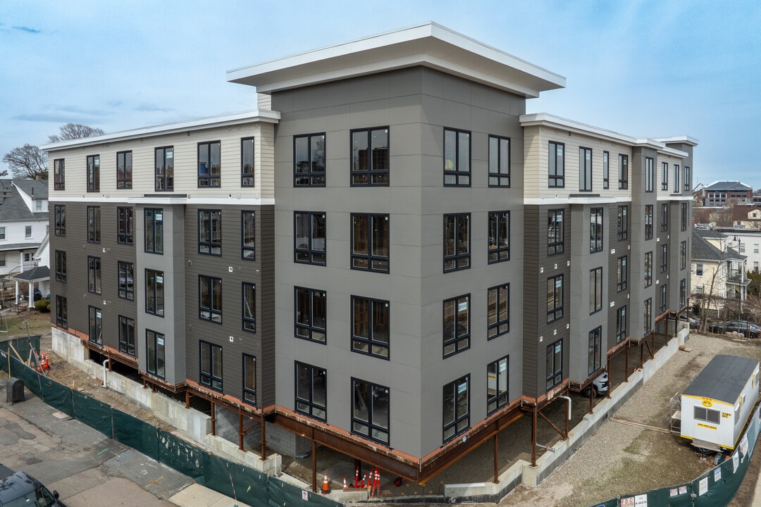 66 Mayor Thomas J McGrath Hwy in Quincy, MA - Building Photo