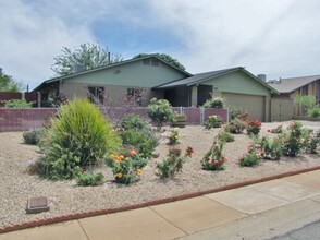 1048 Quail Hollow Dr in Sierra Vista, AZ - Building Photo - Building Photo