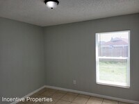 236 Rollins Dr photo'