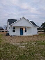 121 Rose Lk Dr in Conway, SC - Building Photo