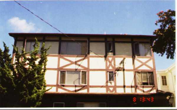 414 Staten Ave in Oakland, CA - Foto de edificio - Building Photo