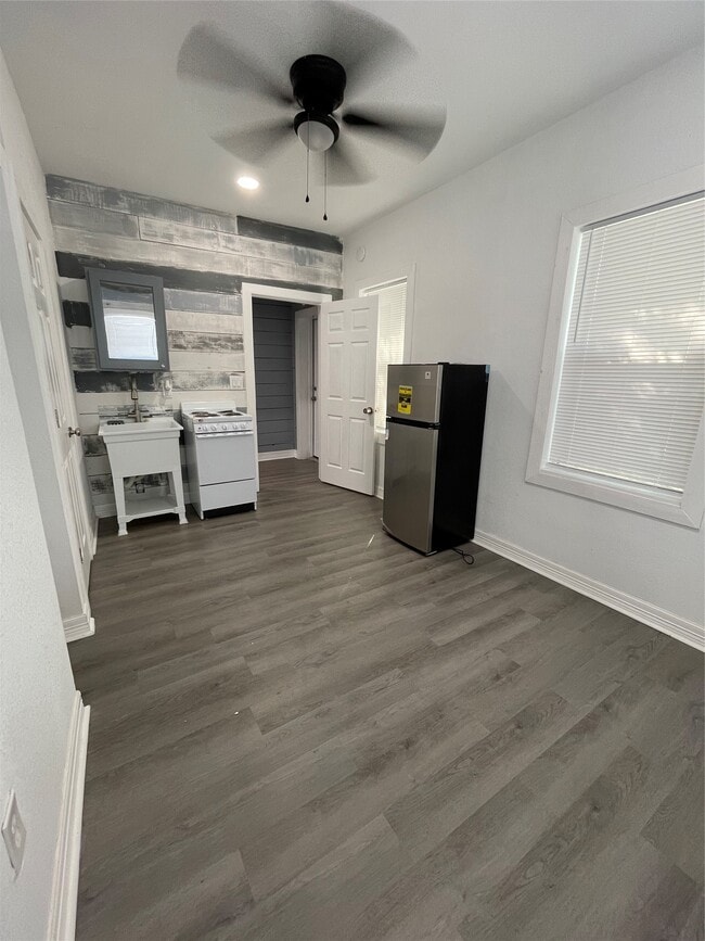 property at 2302 Avenue H