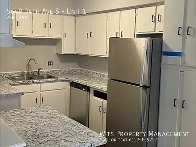 property at 5649 S 34th Ave