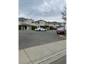 Juniper Row in Ellensburg, WA - Foto de edificio - Building Photo